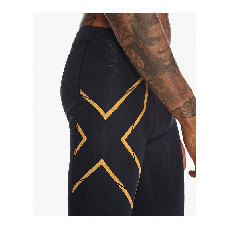 2XU - LIGHT SPEED COMPRESSION SHORTS Men - Rev Online