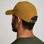 SAUCONY - OUTPACE HAT Unisex - Rev Online