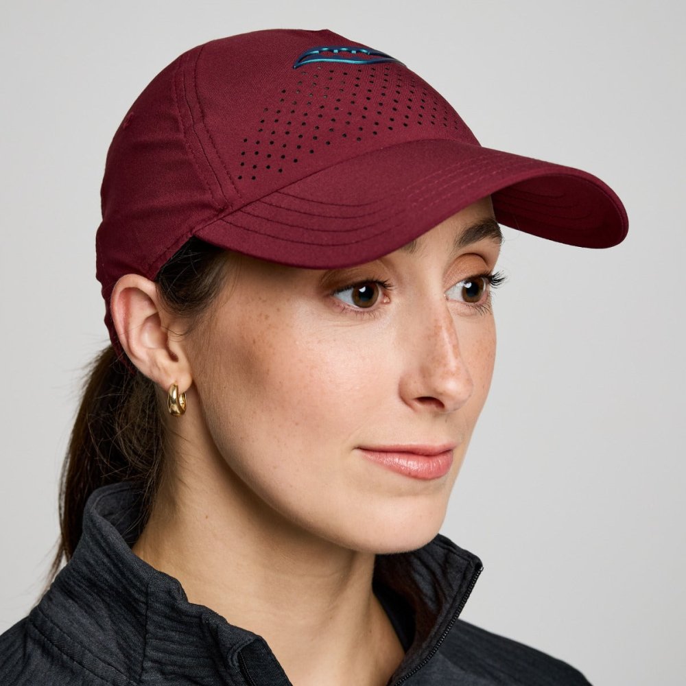 SAUCONY - OUTPACE PETITE HAT Unisex - Rev Online