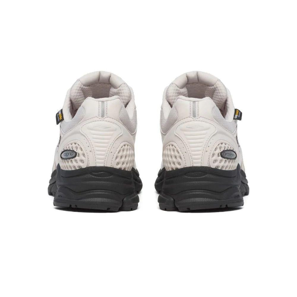 SAUCONY - PROGRID TRIUMPH 4 Unisex - Rev Online