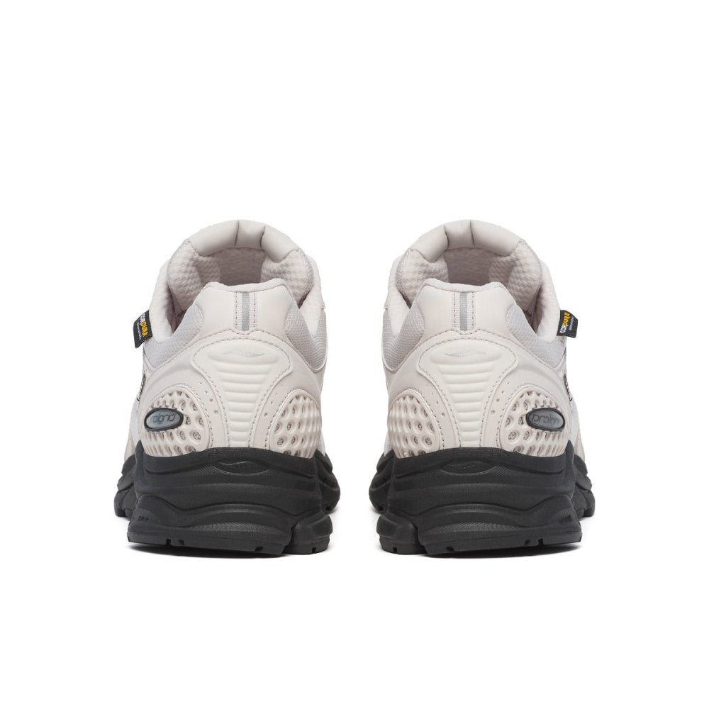 SAUCONY - PROGRID TRIUMPH 4 Unisex - Rev Online