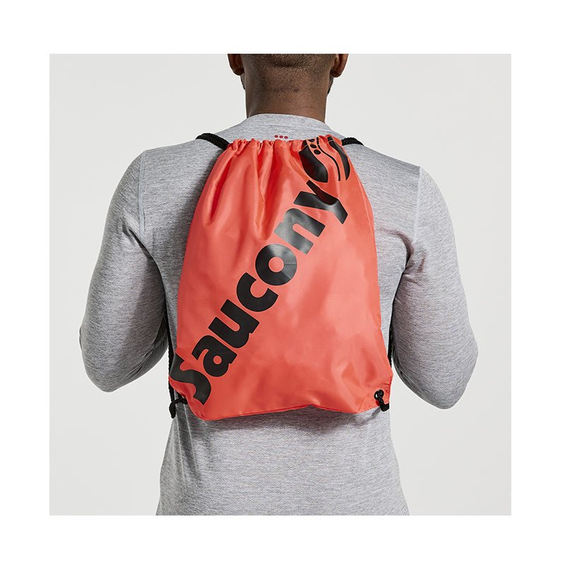 SAUCONY - SAUCONY STRING BAG Unisex - Rev Online
